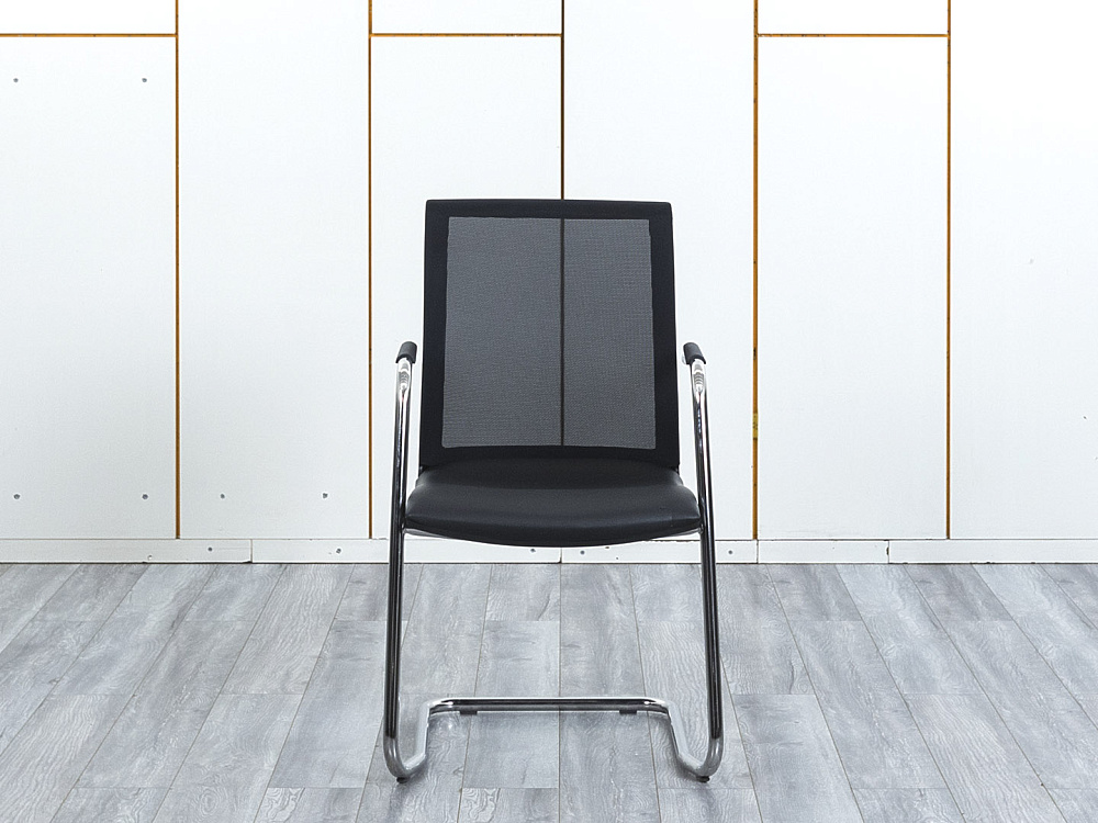 Конференц кресло для переговорной  Черный Сетка Profoffice Skin  (УДСЧ-01044)