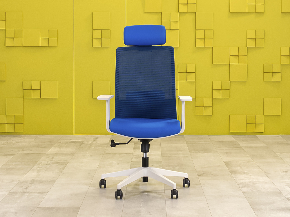 Офисное кресло руководителя на колесах Ткань Синий Импорт_КРТН1-271023