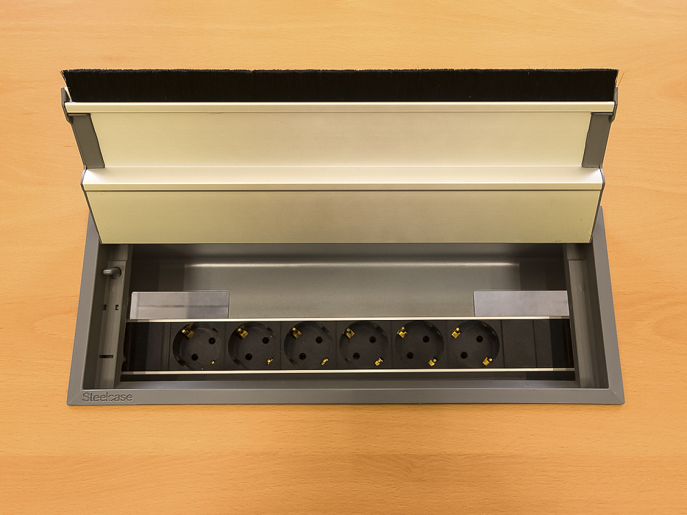 Офисный стол для переговоров Steelcase ЛДСП Ольха Франция  СГПЛ-04026