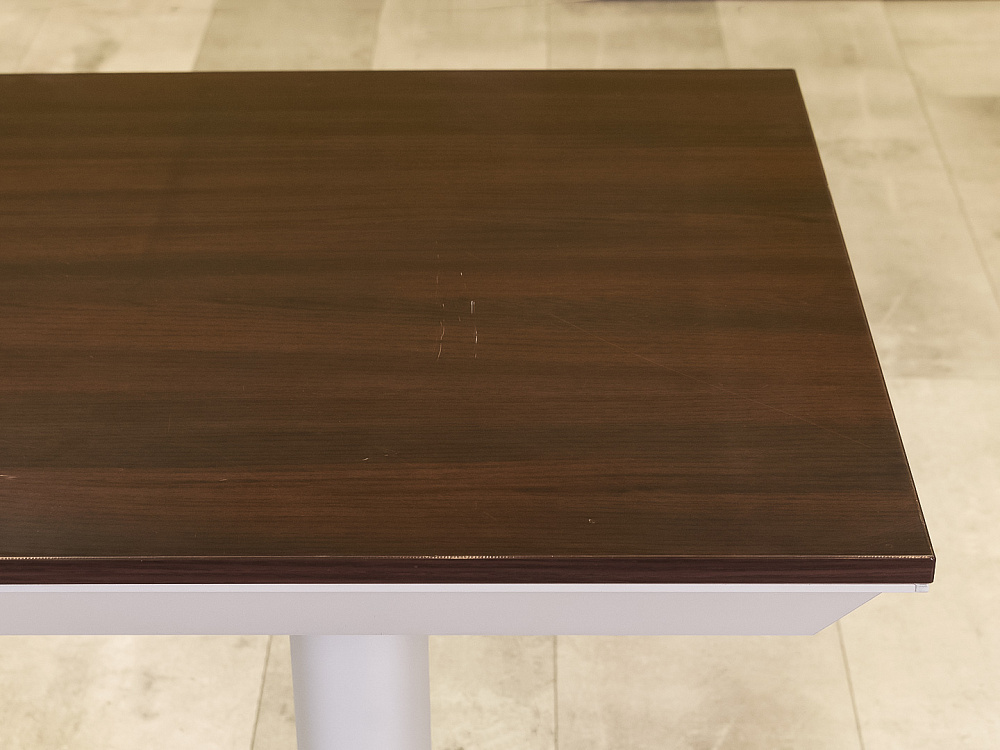 Кабинет руководителя   HAN Шпон Венге Италия  КРЕ-12095