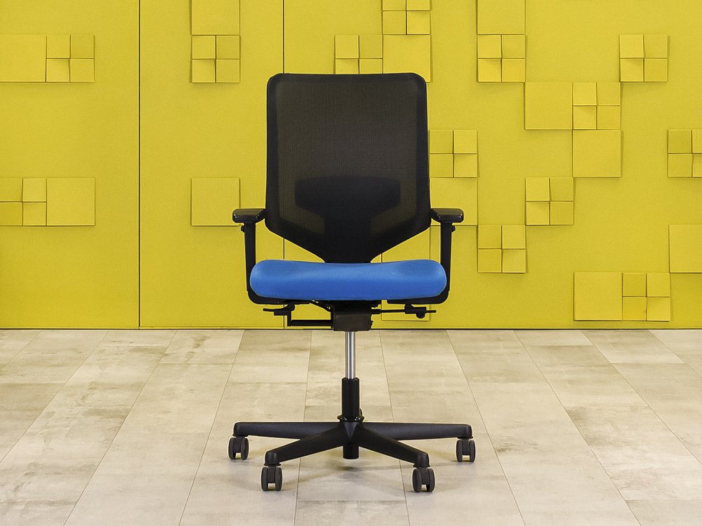 Офисное кресло для персонала на колесах Koenig Neurath Ткань Синий; Чёрный Германия_КПТН-04111