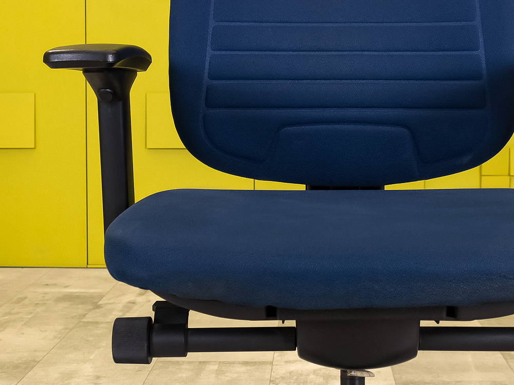 Офисное кресло для персонала на колесах Steelcase Ткань Синий Франция_КПТН-250124