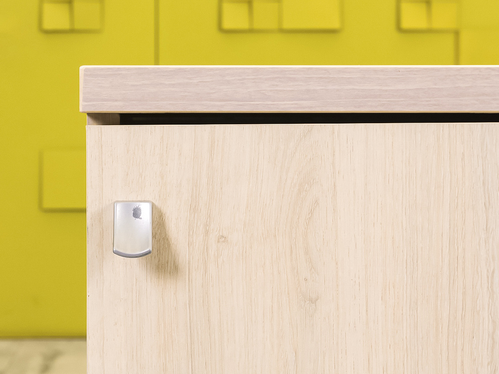 Офисная тумба для оргтехники  ЛДСП Клен  ТО1ДВ-10046