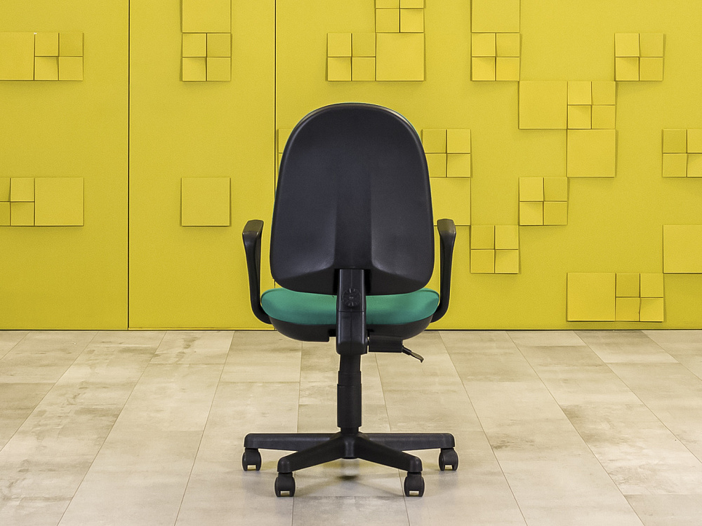 Офисное кресло для персонала на колесах Престиж В-27 Ткань Зелёный Россия