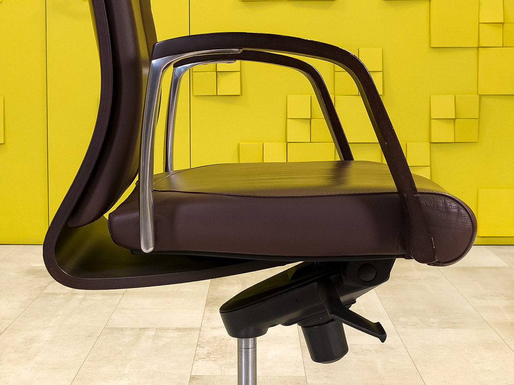 Офисное кресло руководителя на колесах Verona Arte's Кожа Коричневый Италия_КРКК-231224