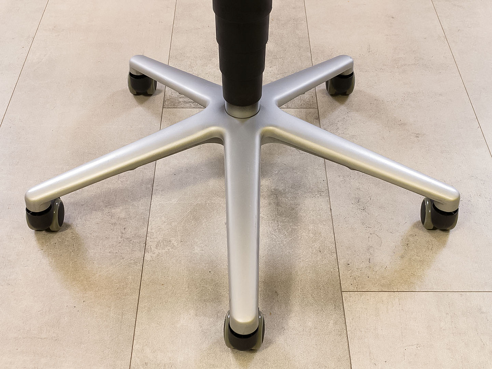 Офисное кресло для персонала на колесах Ткань Серый Россия_КПТС1-250324