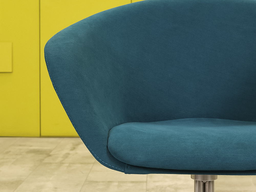 Мягкое кресло ARPER Ткань Синий Италия  КНТН-30016