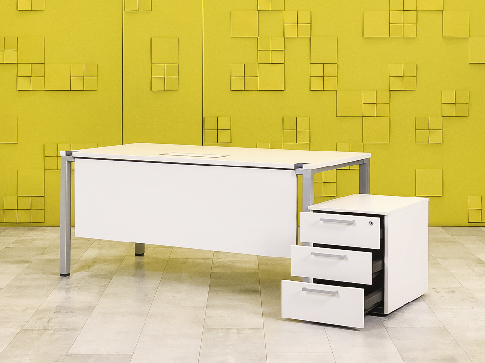 Комплект офисной мебели стол с тумбой  Steelcase ЛДСП Белый Франция  СППБТ2-04026