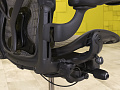 Офисное кресло руководителя на колесах Aeron B Herman Miller Сетка Серый США  КРТС-17035