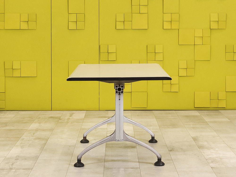 Офисный стол прямой FREZZA ЛДСП Серый Импорт  СППС-04125