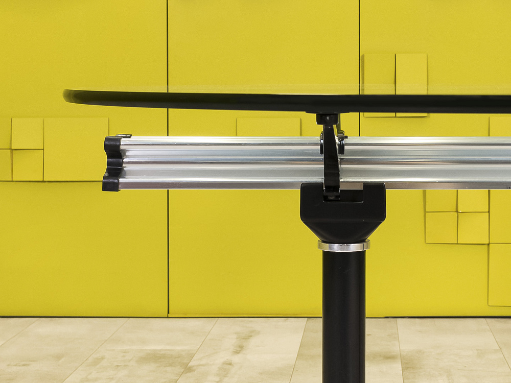 Офисный стол для переговоров Burdick Herman Miller 1200x1200x750 Стекло США_СГКС-030823