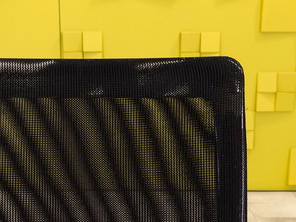 Конференц кресло для переговорной на полозьях Ткань Красный; Чёрный Россия_КДТК-130324