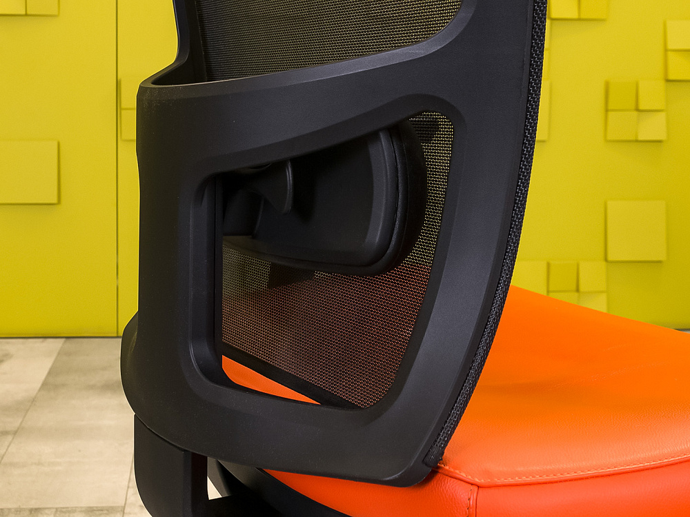 Офисное кресло для персонала на колесах GIERRE Кожа Оранжевый Италия_КПКО-080824