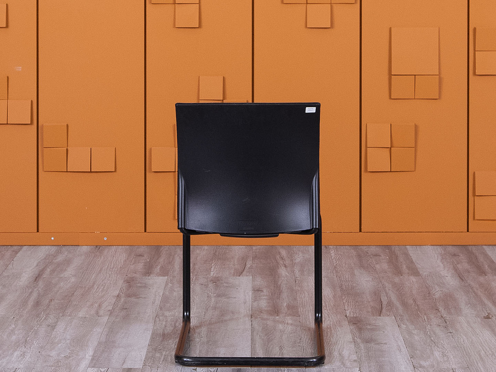 Офисный стул SteelCase ЛДСП Черный   (УДТЧ-05065)