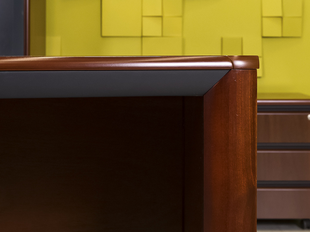 Кабинет руководителя  ORA Шпон Вишня Италия  КРШ-22016