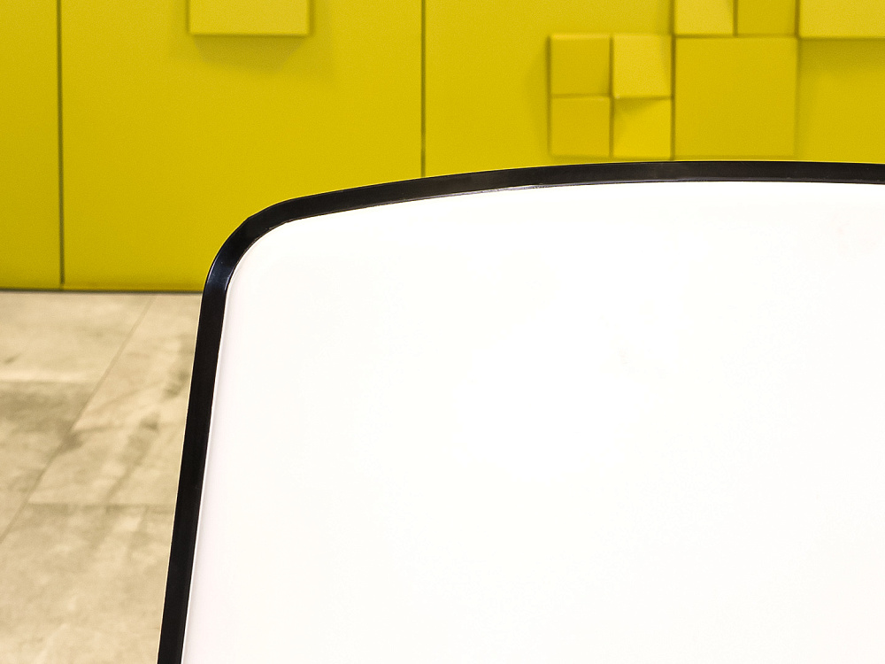 Конференц кресло для переговорной Tweet Pedrali Пластик Белый Италия  УДПБ-261023