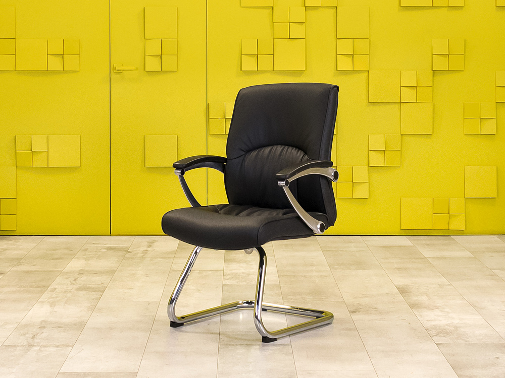 Конференц кресло для переговорной на полозьях Экокожа Чёрный Импорт_КДКЧ-271023