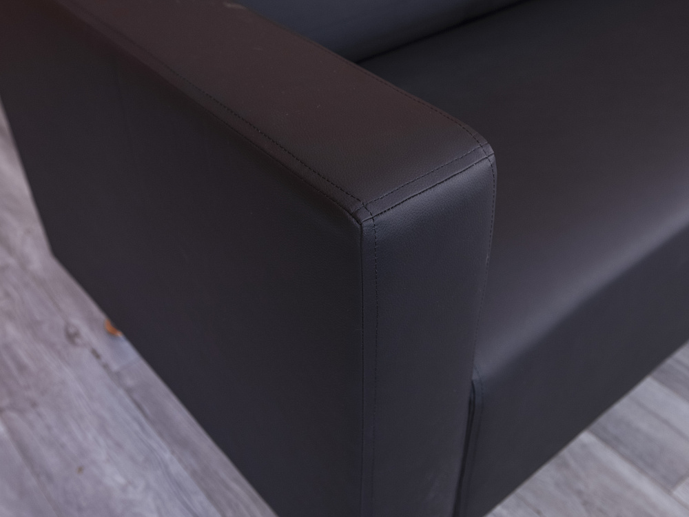 Офисный диван ДМебель Кожзам Черный   (ДНКЧ3-25094(нов))