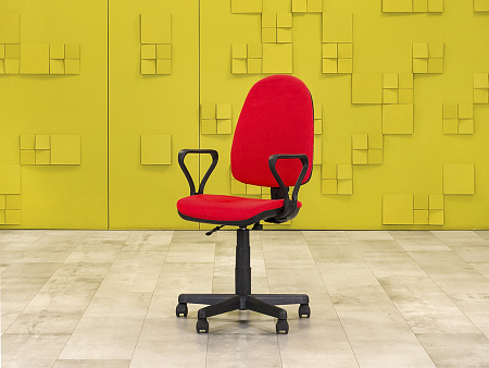 Конференц кресло для переговорной на ножках AXO Кожзам Бежевый Польша_КНКБ-230623