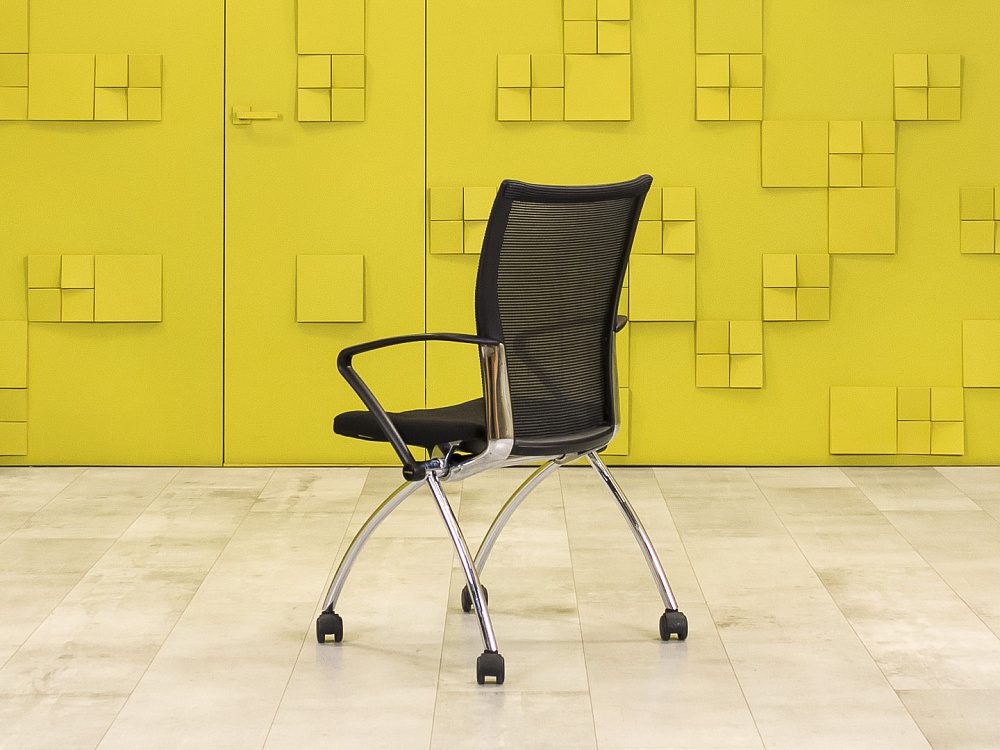 Конференц кресло для переговорной  BENE Ткань Чёрный Австрия  КНТЧ1-03025