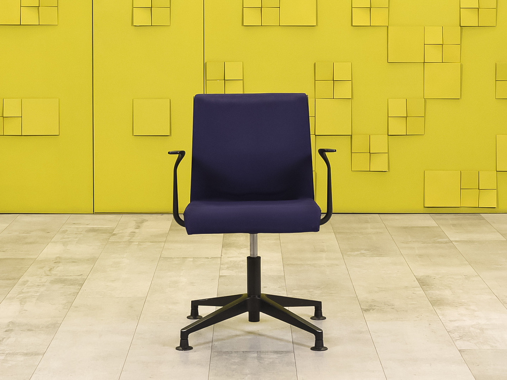 Конференц кресло для переговорной  Steelcase Ткань Синий Германия  КНТН-12026