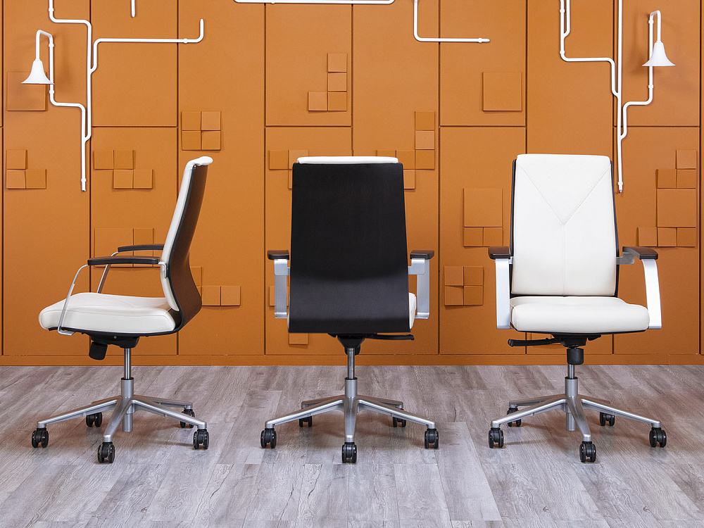 Офисное кресло руководителя  Sitland  Кожа Бежевый Madera B  (КРКБ-10025)