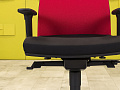 Офисное кресло руководителя на колесах Look LD Seating Ткань Чёрный Чехия  КРТЧ-26025