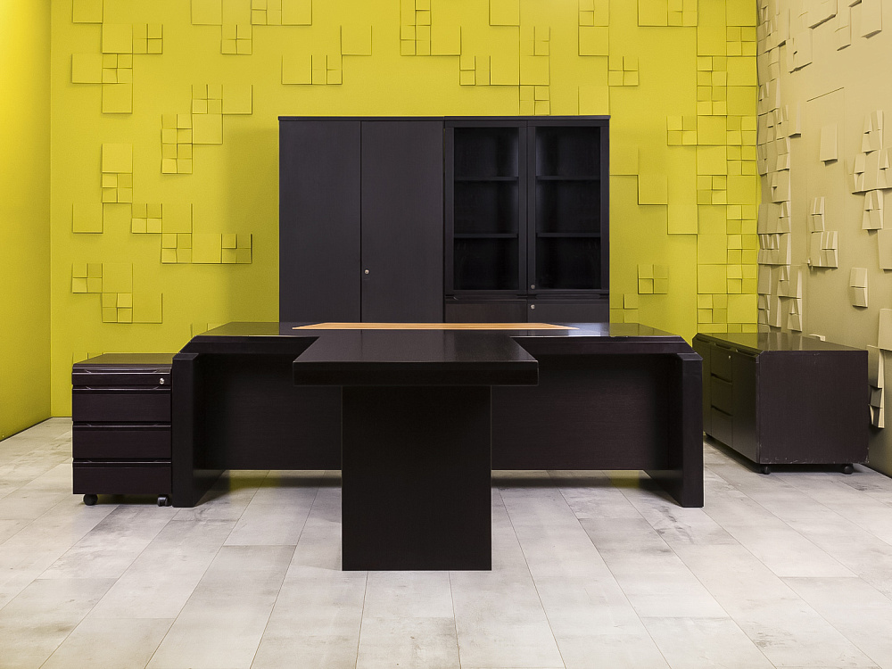 Кабинет руководителя Dazato Шпон Венге Италия