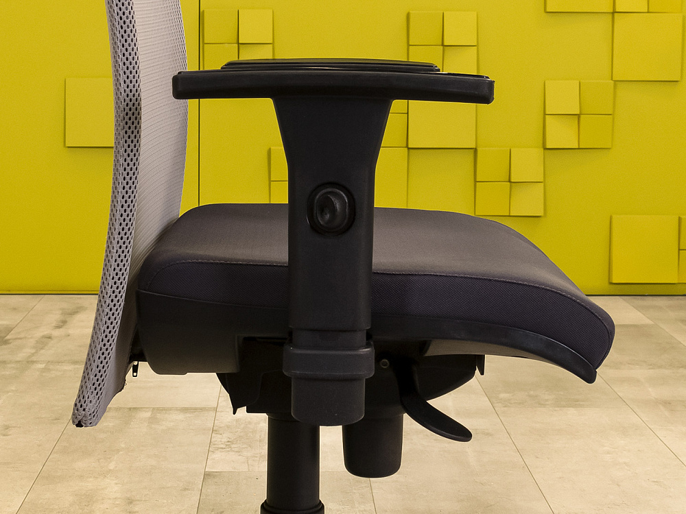 Офисное кресло для персонала на колесах FORSIT Ткань Серый Италия_КПТС2-250724