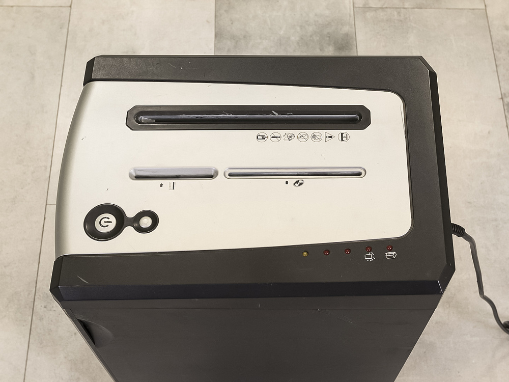 Шредер Bulros пластик черный ШРЕДЕР2-09046