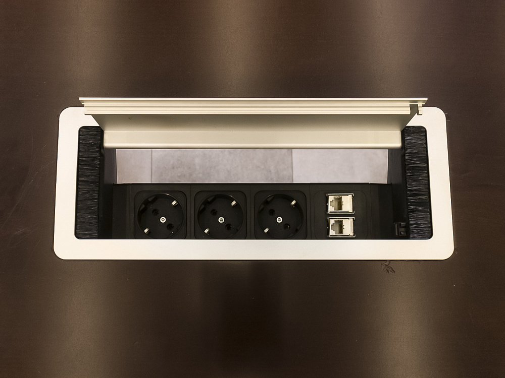 Офисный стол для переговоров BENE 1350x1350x750 ЛДСП Орех Австрия_СГКЕ-051223