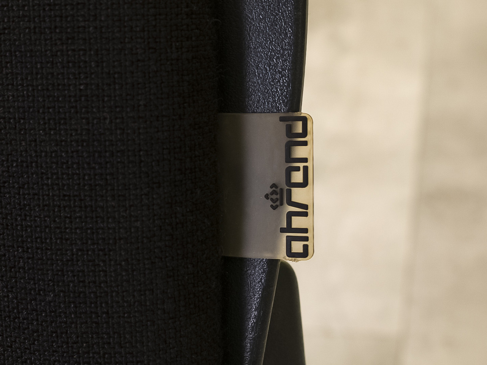 Офисное кресло для персонала на колесах Ahrend Ткань Чёрный Голландия_КПТЧ-15072