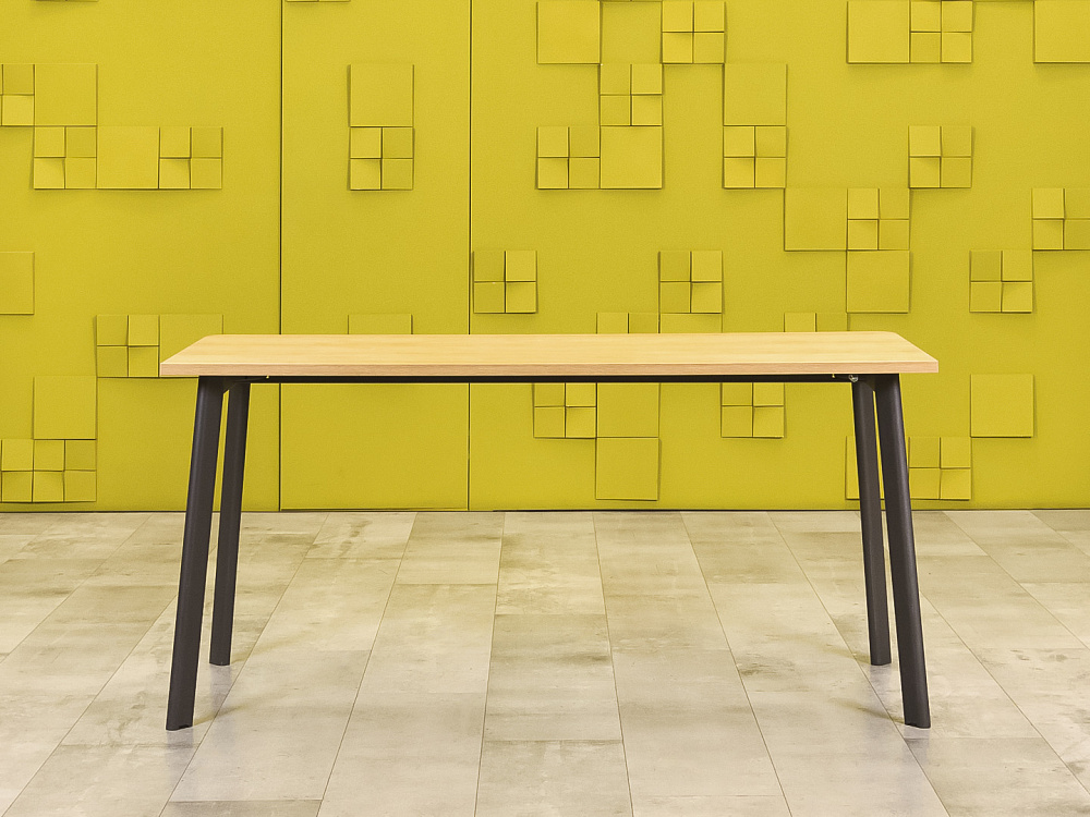 Офисный стол прямой  ЛДСП Орех Россия  СППХ-22046