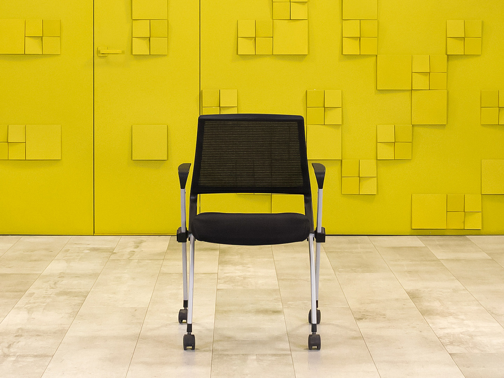 Конференц кресло для переговорной на колесах SUNON Ткань Чёрный Импорт_КНТЧ-261223