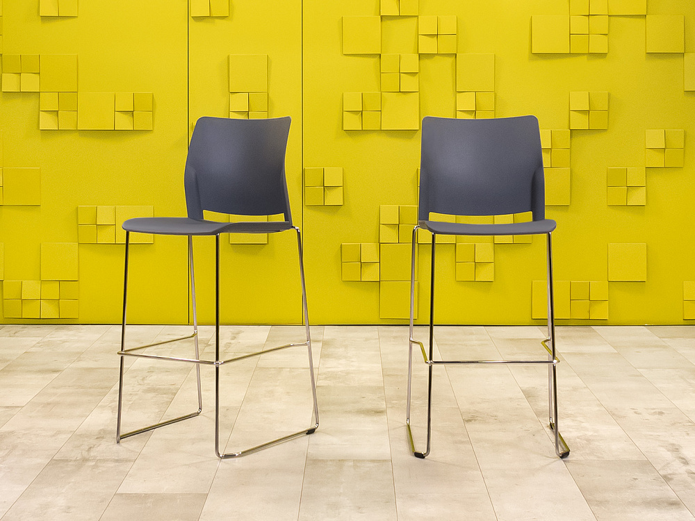 Барный стул на полозьях Bejot Пластик Серый Италия_УДПС-261223