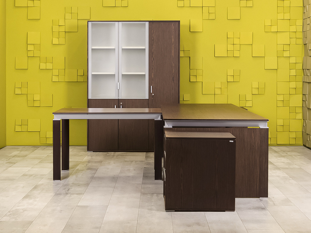 Кабинет руководителя Италия HAN Шпон КРЕ-07046