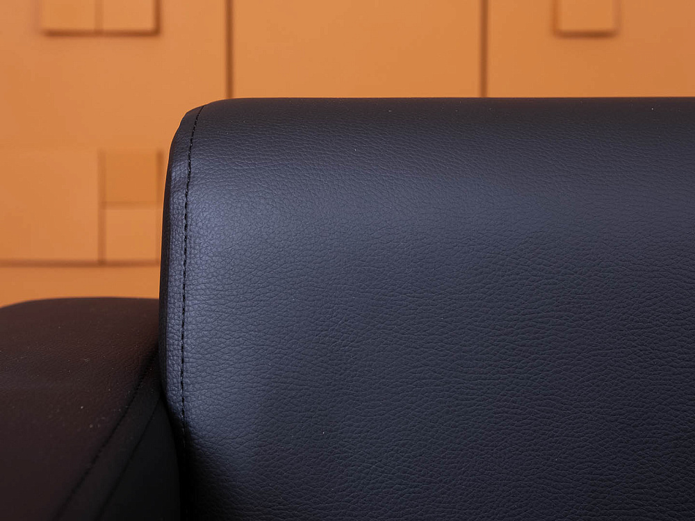 Офисный диван ДМебель Кожзам Черный   (ДНКЧ3-25094(нов))