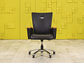 Офисное кресло руководителя на колесах   Чёрный   КРКЧ-12125