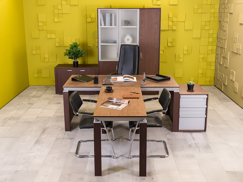 Кабинет руководителя HAN Шпон Венге Италия_КРЕ1-130324