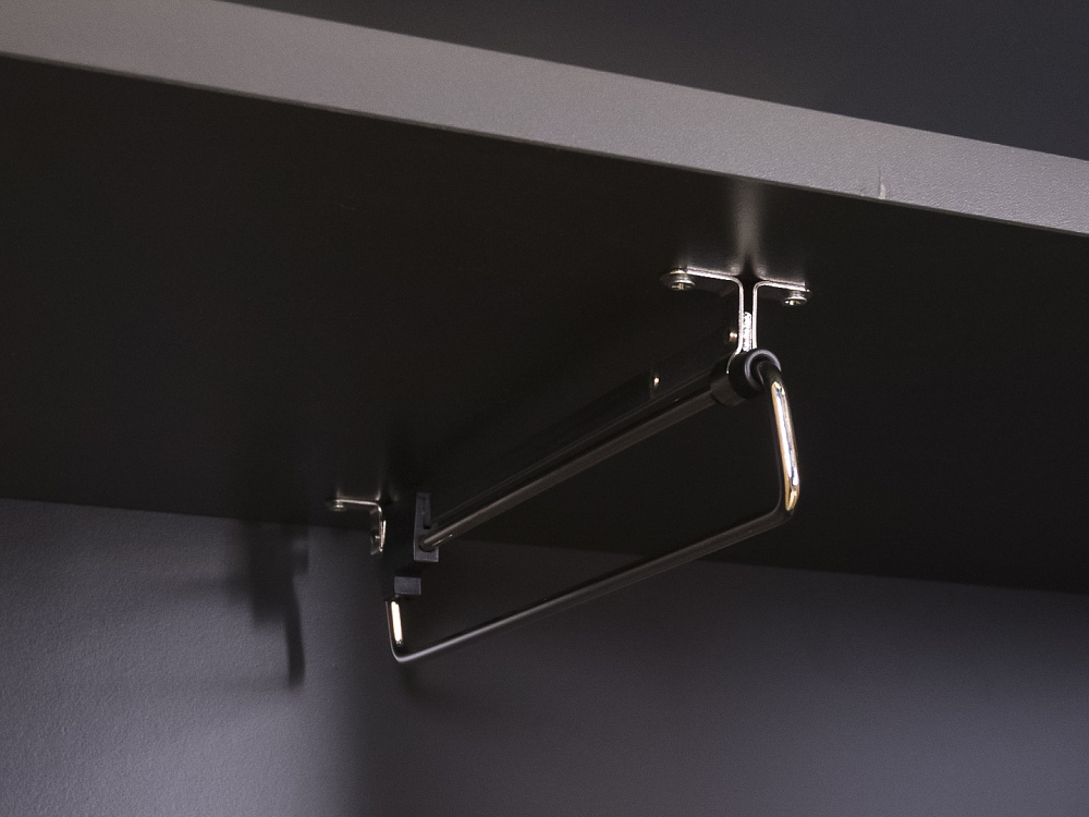 Шкаф для одежды  ЛДСП Орех Россия  ШГ2ДХ-22046