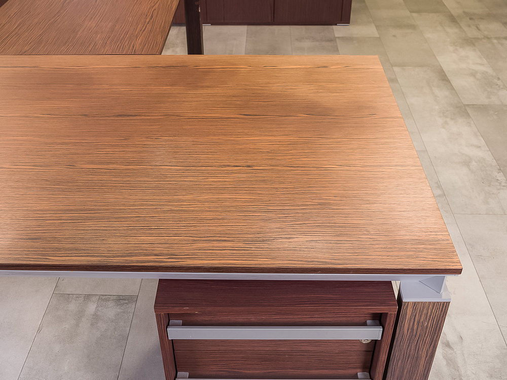 Кабинет руководителя HAN Шпон Венге Италия_КРЕ-270424