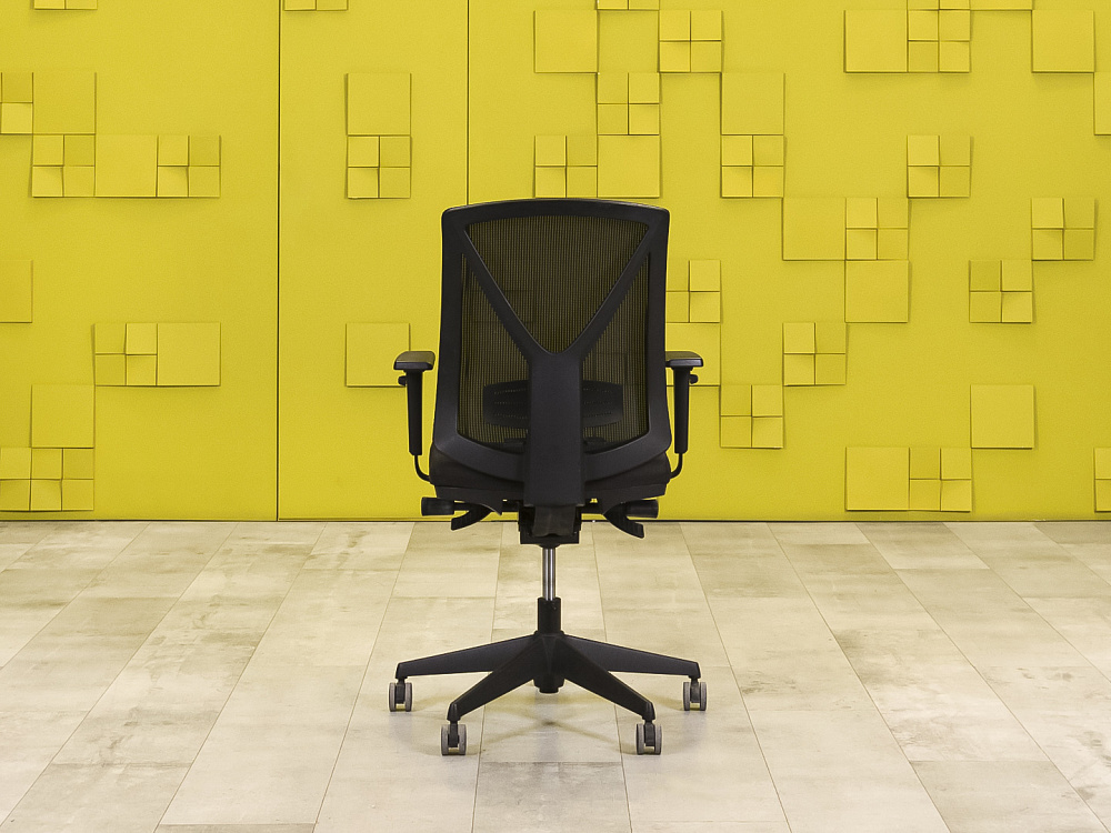 Офисное кресло для персонала на колесах       КПТЧ-06026