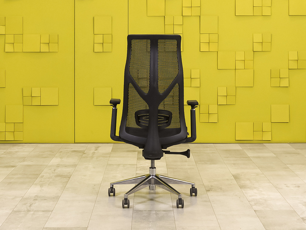 Офисное кресло руководителя на колесах       КРТЧ1-26036