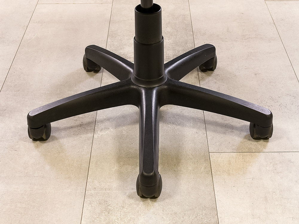 Офисное кресло для персонала на колесах LARK Ткань Чёрный; Синий Россия_КПТЧ-221124