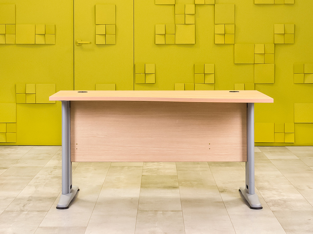 Офисный стол эргономичный 1400x800 ЛДСП Бук Россия_СПЭВ1-251124