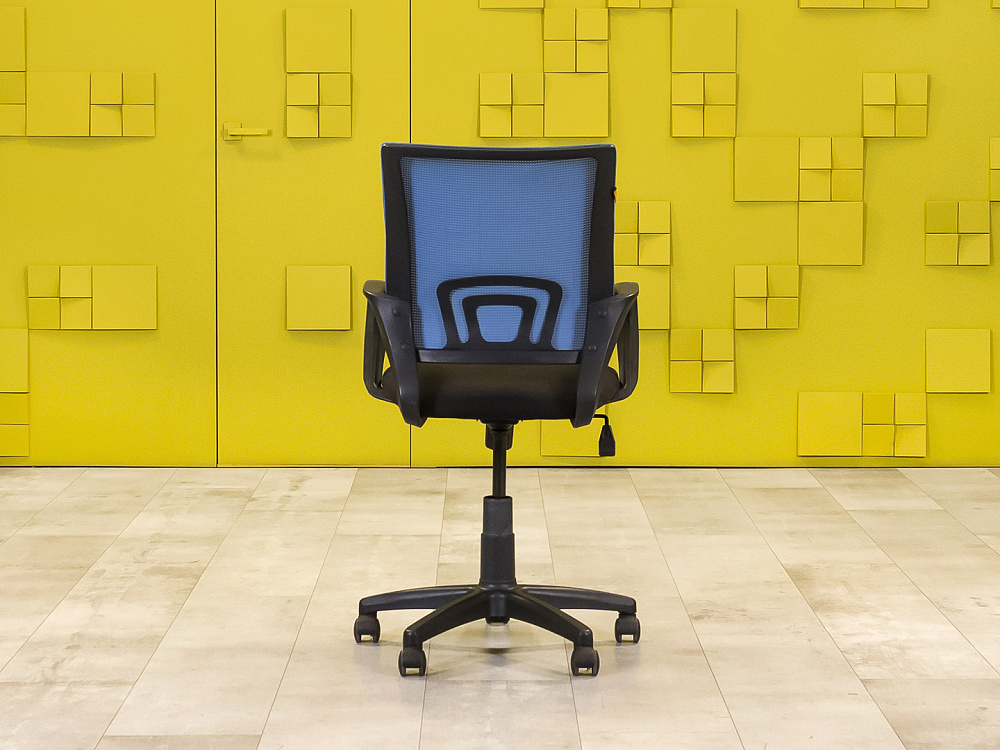 Офисное кресло для персонала на колесах LARK Ткань Чёрный; Синий Россия_КПТЧ-221124