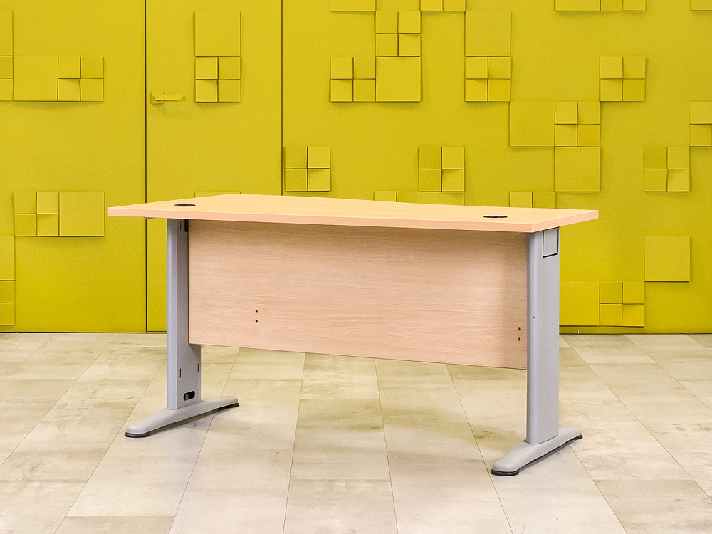 Офисный стол эргономичный 1400x800 ЛДСП Бук Россия_СПЭВ1-251124