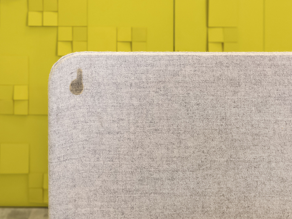 Комплект офисной мебели стол с тумбой  Kinnarps ЛДСП Зебрано Швеция  ГКЗ-14016