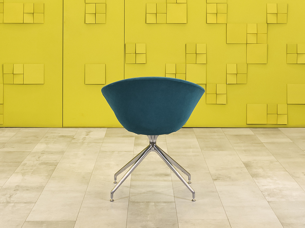 Мягкое кресло ARPER Ткань Синий Италия  КНТН1-30016