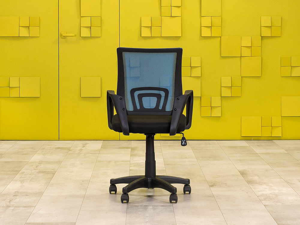 Офисное кресло для персонала на колесах LARK Ткань Чёрный; Синий Россия